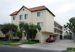 12304 Grevillea Ave. in Hawthorne, CA - Building Photo - Building Photo