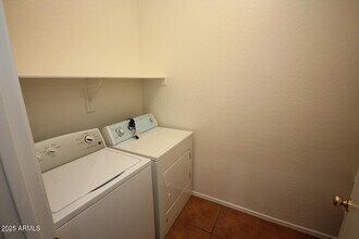 7408 W St Charles Ave in Phoenix, AZ - Building Photo - Building Photo