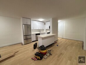 East 82nd Street, Unit 4A in New York, NY - Foto de edificio - Building Photo