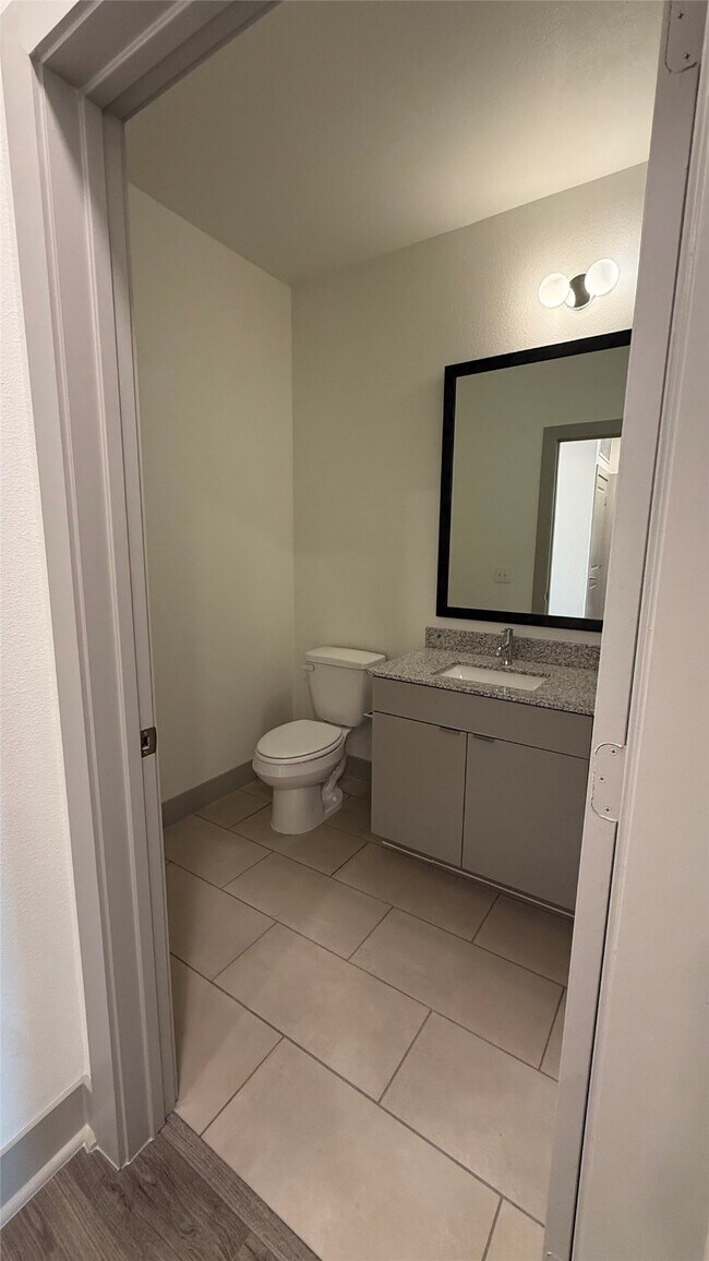 property at 2305 Summer St