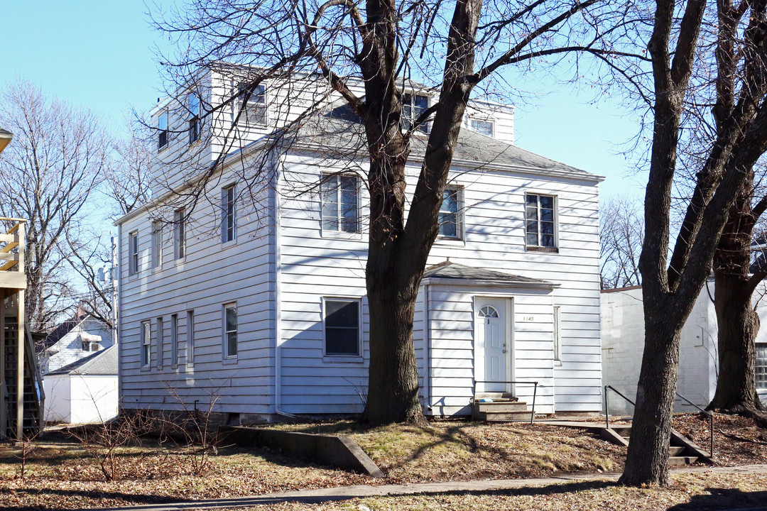 1145 24th St in Des Moines, IA - Foto de edificio