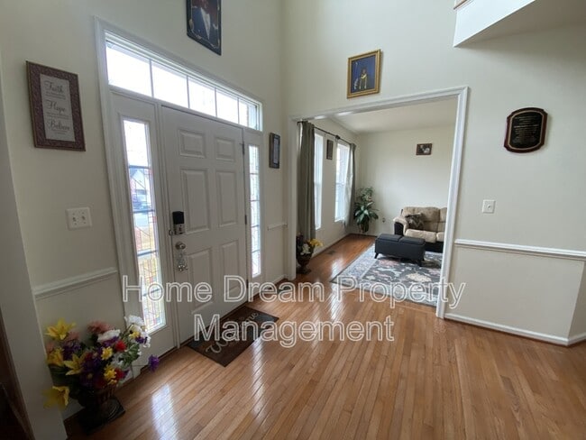 11212 Katerina Dr S in Fredericksburg, VA - Building Photo - Building Photo