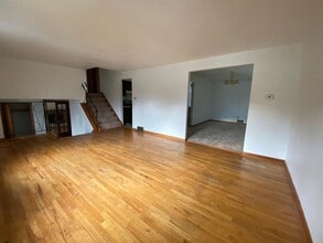 3525 Burnett Dr in Murrysville, PA - Building Photo - Building Photo