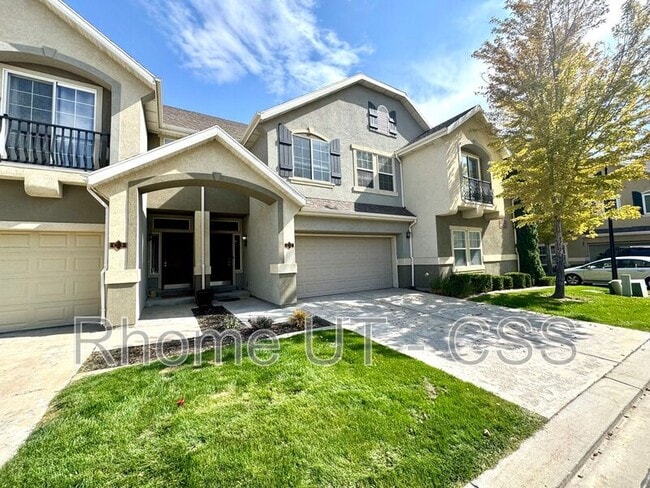 property at 3078 Sage Loop