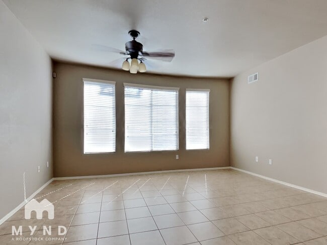 280 S Evergreen Rd in Tempe, AZ - Building Photo - Building Photo