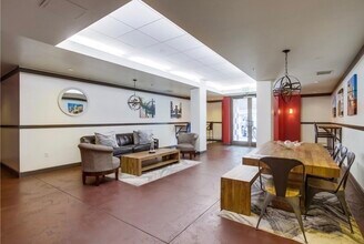 1435 India St, Unit 516 in San Diego, CA - Foto de edificio - Building Photo