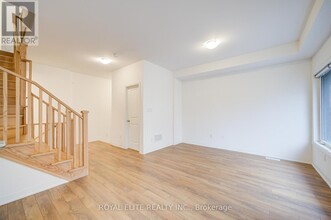 52 Alan Francis Ln in Markham, ON - Building Photo - Building Photo