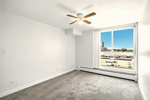 The Arlington in Denver, CO - Building Photo