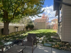 1094 Gravel Hills Dr in Sandy, UT - Building Photo - Building Photo