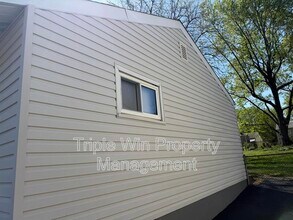 24 Barto Dr in St. Louis, MO - Building Photo - Building Photo