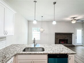 6320 Pine St in Lula, GA - Building Photo - Building Photo