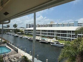 3051 NE 47th Ct in Fort Lauderdale, FL - Building Photo