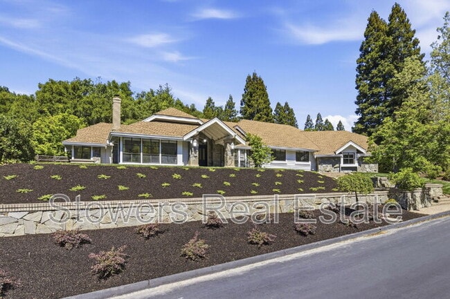 618 Banister Ln in Alamo, CA - Building Photo - Building Photo