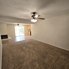 11600 Atlantic City Ave NE in Albuquerque, NM - Building Photo - Building Photo