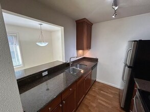 513 142nd Ave SE in Bellevue, WA - Building Photo - Building Photo