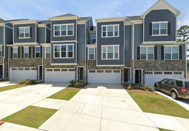 property at 640 Crudent Rd
