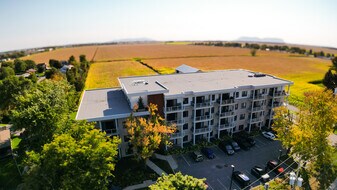 Aera Saint-Thomas in St-Hyacinthe, QC - Building Photo