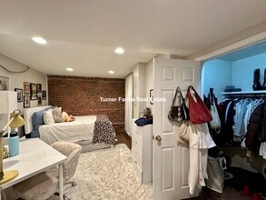 39 Hemenway St, Unit 1 in Boston, MA - Building Photo - Building Photo