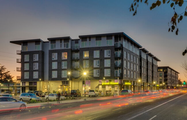 Oliver Station Apartments