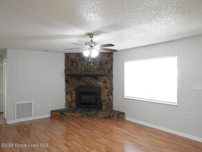 1006 Wabash Rd SE in Palm Bay, FL - Building Photo - Building Photo