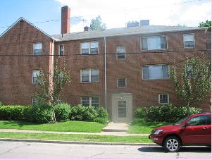 2676 Noble Rd in Cleveland Heights, OH - Foto de edificio