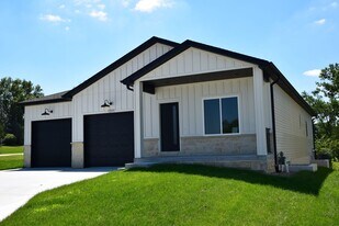 1311 SW 36th St in Lincoln, NE - Building Photo
