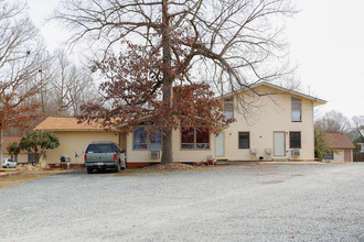 Cotton Street Commons in Monroe, NC - Foto de edificio - Building Photo