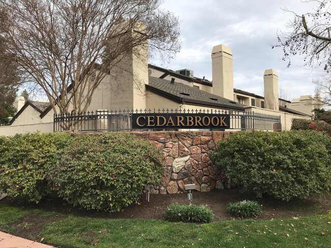 1105 Cedar Creek Dr