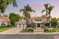 5623 Manley Ct in Calabasas, CA - Foto de edificio - Building Photo