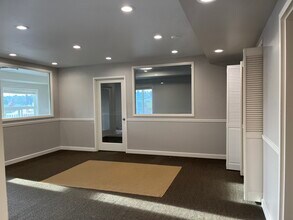 2510 Fairview Ave E, Unit 200 in Seattle, WA - Building Photo - Building Photo