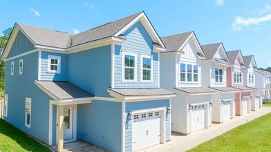 Bellerose at Bees Ferry in Charleston, SC - Building Photo - Building Photo