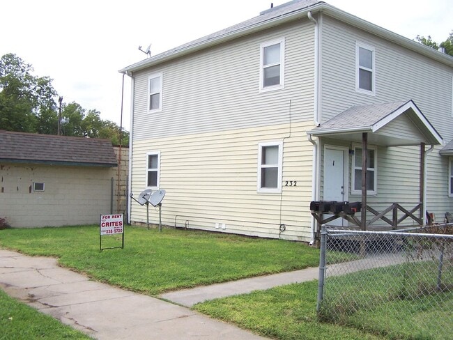 property at 232 W 8th St
