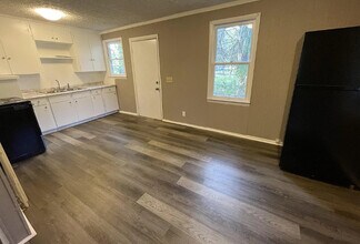 5910 Droad St in Jacksonville, FL - Building Photo - Building Photo