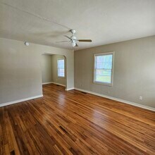 124 S Franklin Blvd in Tallahassee, FL - Building Photo - Building Photo