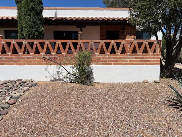 102 S Paseo Quinta in Green Valley, AZ - Building Photo
