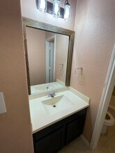 31980 Cast Iron Cv in Bulverde, TX - Building Photo - Building Photo