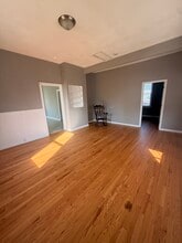 401 S 22nd St in Belleville, IL - Foto de edificio - Building Photo