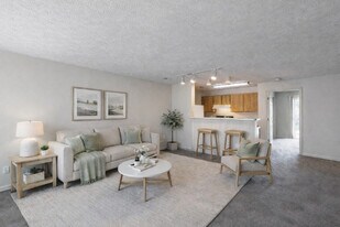 Golf Pointe in Galloway, OH - Building Photo