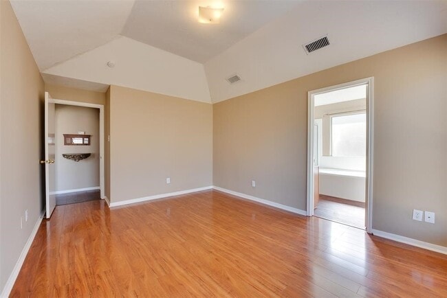 property at 6611 Amberfield Ln