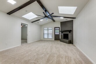 1213 Mill Valley Dr, Unit 1214 in Plano, TX - Building Photo - Building Photo