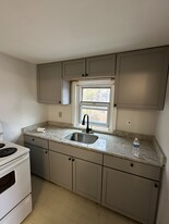 60 E Main St, Unit 7 Apartamentos