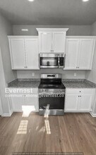 312 Bertha Honey Stewart Dr in Jackson, GA - Building Photo - Building Photo