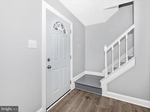 13114 Thackery Pl in Germantown, MD - Building Photo - Building Photo