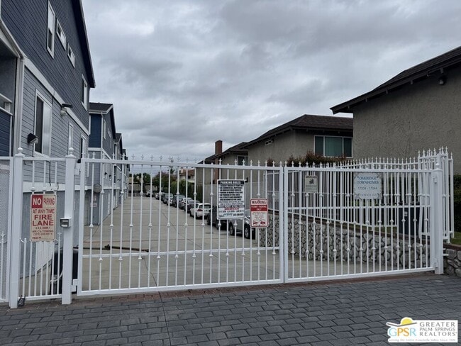 17042 Downey Ave in Bellflower, CA - Building Photo - Building Photo