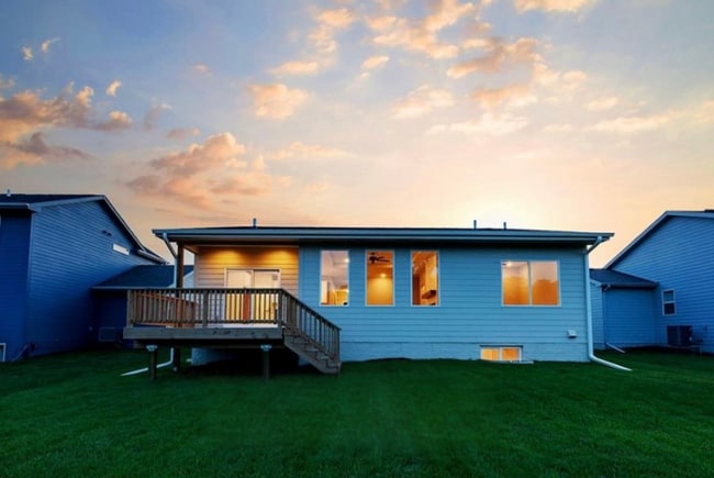 2109 NE EWING CIR in Grimes, IA - Building Photo - Building Photo