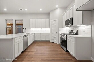 10704 Beaufort Ave in Lubbock, TX - Building Photo - Building Photo
