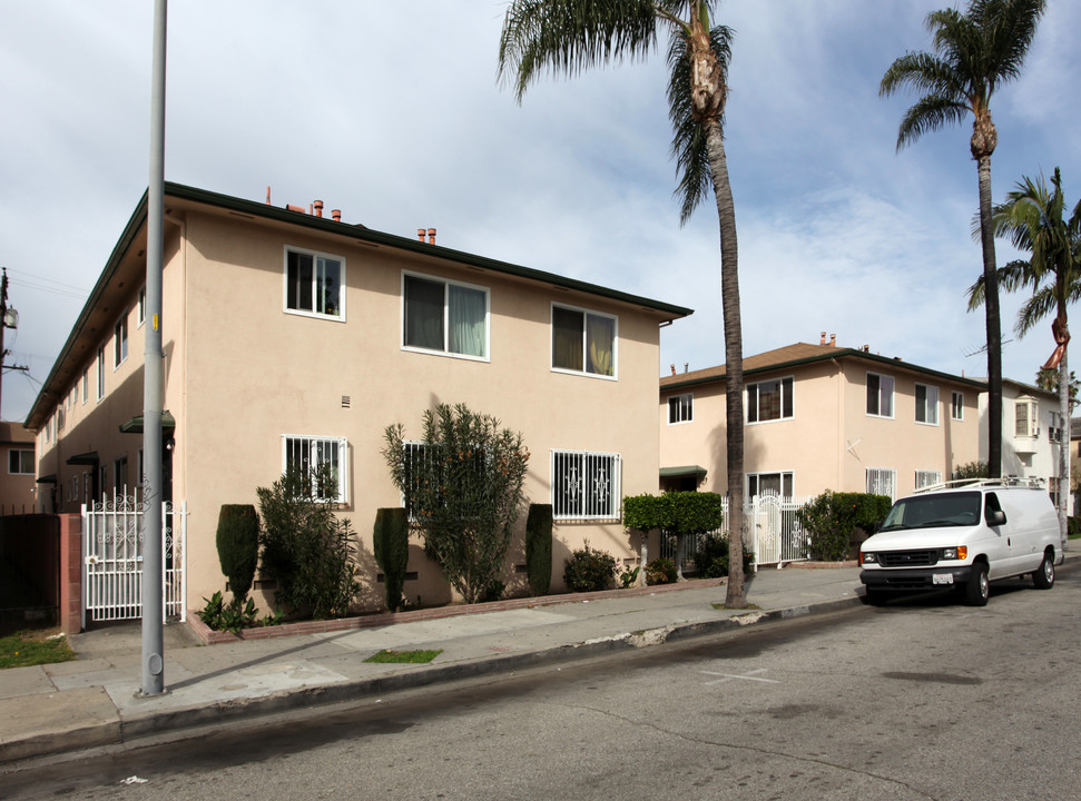 6345-6351 Templeton St in Huntington Park, CA - Building Photo