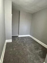 2029 S Frazier St, Unit unit 1 in Philadelphia, PA - Foto de edificio - Building Photo