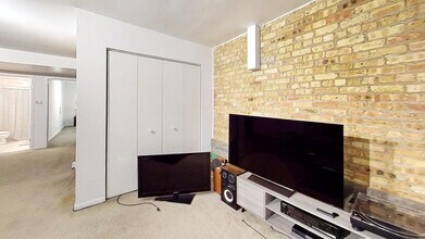 1313 W Addison St in Chicago, IL - Building Photo - Building Photo