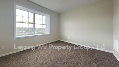 139 Clayton Ave in Hurricane, WV - Building Photo - Building Photo
